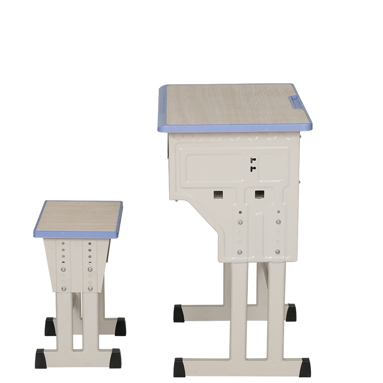 課桌椅廠家哪家好？廠家及產(chǎn)品的選擇方法